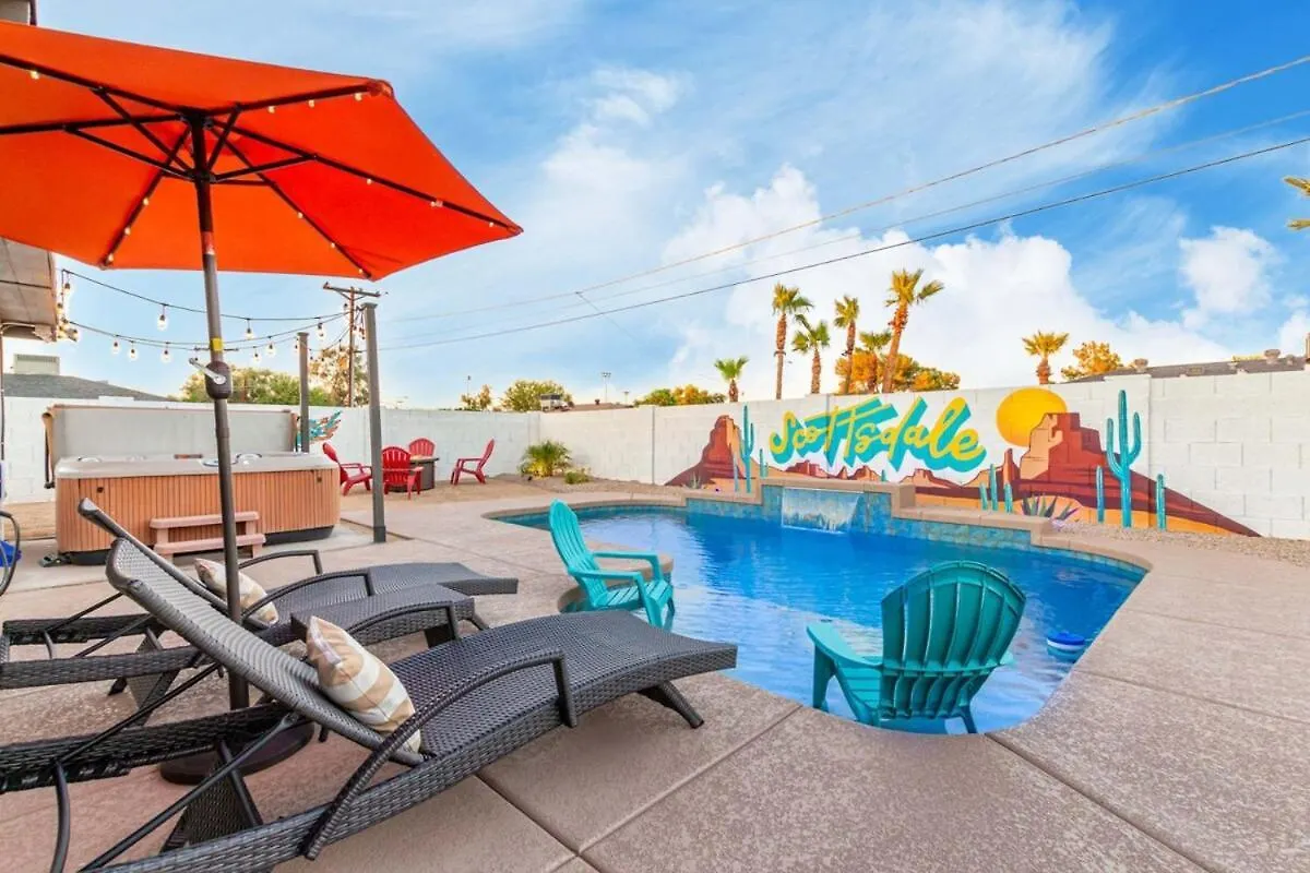 Semesterbostad Modern Sw Family Retreat-Pool-Hot Tub-Firepit Villa Scottsdale USA